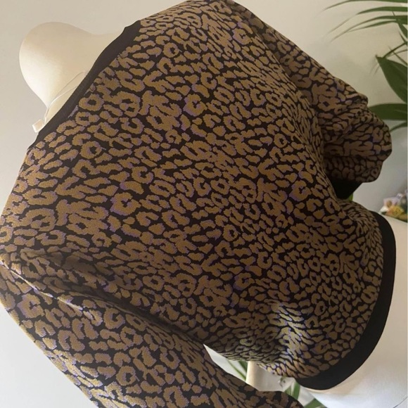 Veronica Maine Neon Leopard Print Puff Sleeved Knit - Picture 5 of 5